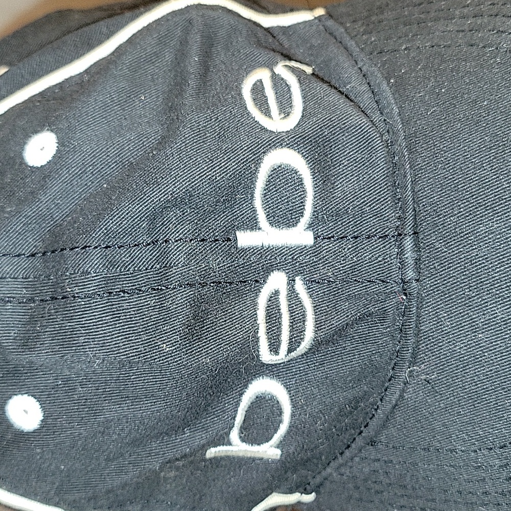 Bebe Blk & Wht Baseball Cap - Picture 2 of 8